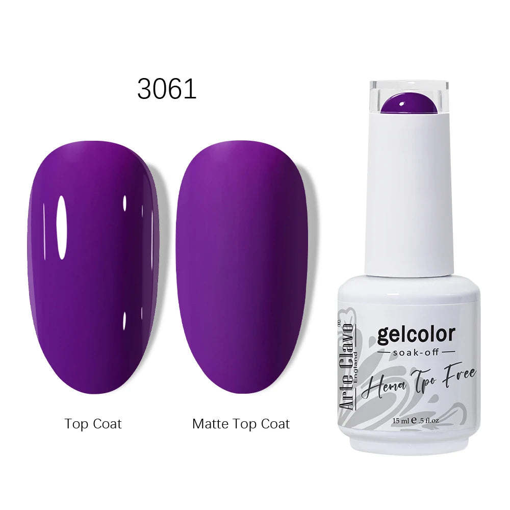 Purple gel nail polish with top coat and matte top coat on nails, Arla Clavo brand visible.